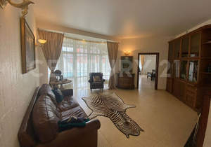 Дом 400м², 2-этажный, участок 8 сот.  