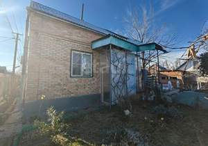 Дом 64м&sup2;, 2-этажный, участок 4 сот.  