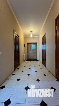 Дом 192м&sup2;, 2-этажный, участок 4 сот.  