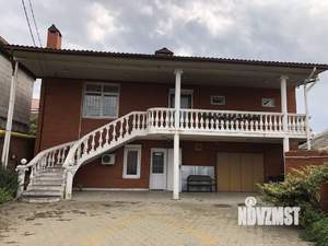Дом 267м², 2-этажный, участок 4 сот.  