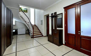 Дом 217м&sup2;, 2-этажный, участок 6 сот.  