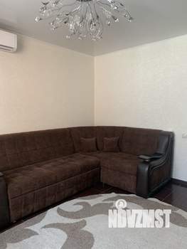 Дом 120м², 2-этажный, участок 3 сот.  