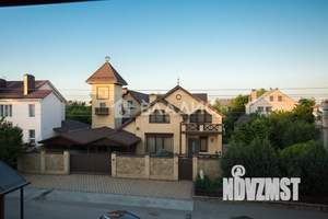 Дом 574м², 2-этажный, участок 12 сот.  