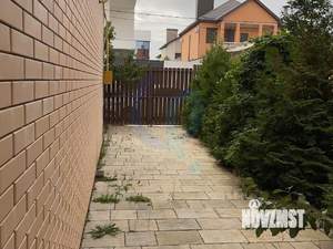 Дом 103м&sup2;, 2-этажный, участок 1 сот.  