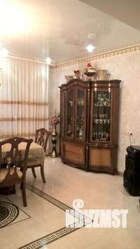 Дом 460м², 3-этажный, участок 4 сот.  
