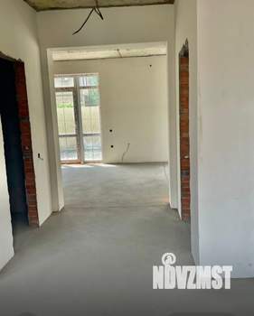 Дом 140м&sup2;, 2-этажный, участок 4 сот.  