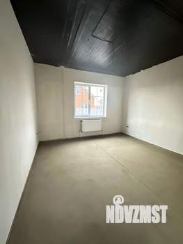 Дом 130м&sup2;, 2-этажный, участок 3 сот.  