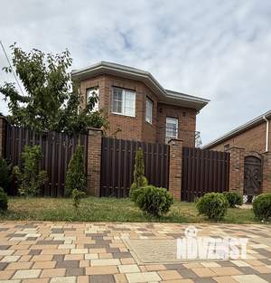 Дом 138м², 2-этажный, участок 4 сот.  