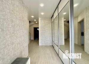 Таунхаус 160м², 3-этажный, участок 2 сот.  