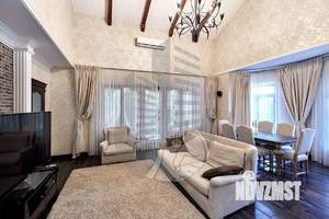 Дом 340м², 2-этажный, участок 13 сот.  