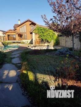 Дом 230м², 2-этажный, участок 8 сот.  