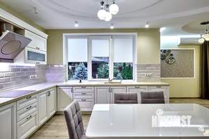 Дом 296м², 2-этажный, участок 7 сот.  