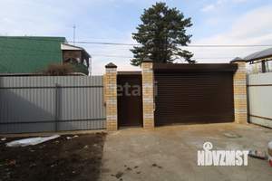 Дом 140м&sup2;, 2-этажный, участок 3 сот.  