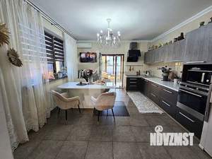 Дом 150м², 2-этажный, участок 4 сот.  