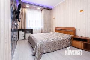 Дом 305м², 2-этажный, участок 10 сот.  