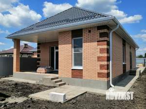 Дом 100м², 2-этажный, участок 3 сот.  