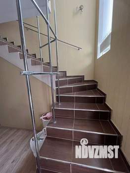 Таунхаус 100м&sup2;, 2-этажный, участок 1 сот.  