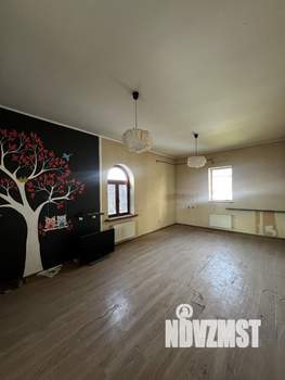 Дом 257м&sup2;, 2-этажный, участок 5 сот.  