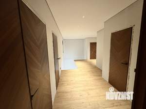 Коттедж 400м², 2-этажный, участок 8 сот.  