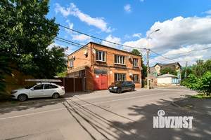 Дом 210м², 2-этажный, участок 1 сот.  