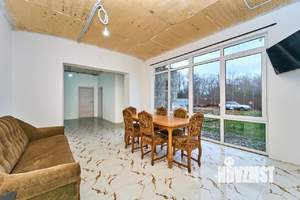 Дом 168м&sup2;, 2-этажный, участок 10 сот.  