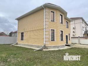 Дом 195м&sup2;, 2-этажный, участок 5 сот.  