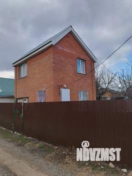 Дом 60м², 2-этажный, участок 4 сот.  