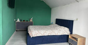 Дом 218м&sup2;, 2-этажный, участок 10 сот.  