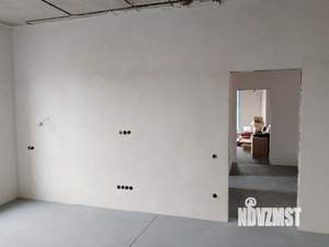 Дом 247м&sup2;, 2-этажный, участок 4 сот.  