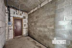 Дом 176м&sup2;, 2-этажный, участок 4 сот.  