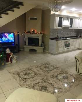 Дом 201м&sup2;, 3-этажный, участок 4 сот.  