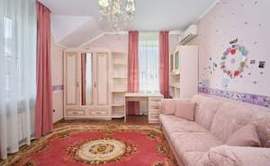 Дом 275м², 3-этажный, участок 6 сот.  