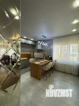 Дом 110м&sup2;, 2-этажный, участок 6 сот.  