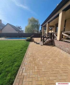 Дом 284м², 2-этажный, участок 8 сот.  