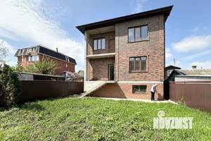 Дом 280м², 2-этажный, участок 4 сот.  