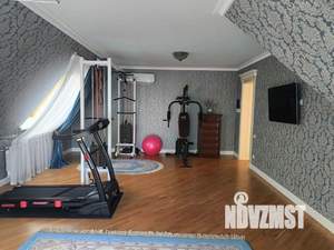 Дом 334м², 2-этажный, участок 10 сот.  