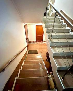 Дом 444м², 2-этажный, участок 10 сот.  