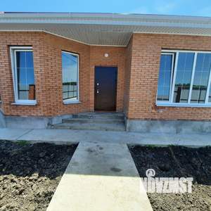 Дом 110м&sup2;, 2-этажный, участок 3 сот.  