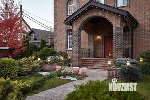 Дом 460м&sup2;, 3-этажный, участок 9 сот.  