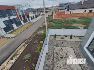 Дом 230м&sup2;, 2-этажный, участок 4 сот.  