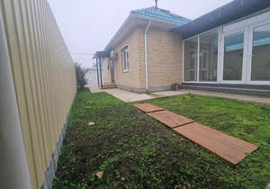 Дом 130м², 2-этажный, участок 6 сот.  