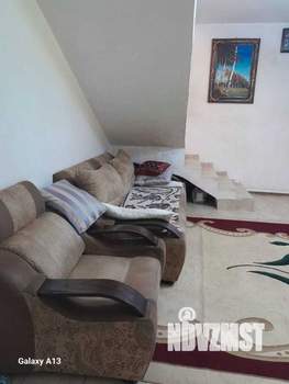 Дом 263м&sup2;, 2-этажный, участок 8 сот.  