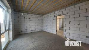 Дом 100м&sup2;, 2-этажный, участок 3 сот.  