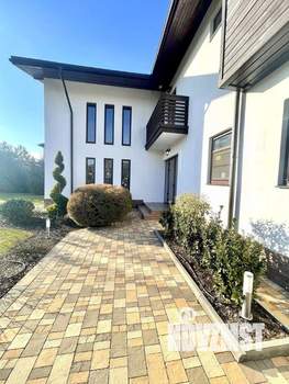 Коттедж 356м&sup2;, 3-этажный, участок 12 сот.  