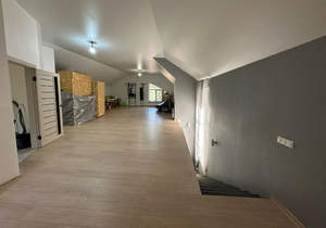 Дом 140м&sup2;, 2-этажный, участок 7 сот.  