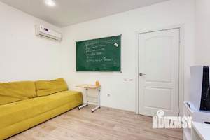 Дом 140м², 2-этажный, участок 4 сот.  