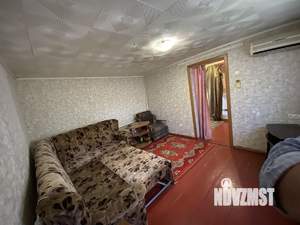 Дом 35м&sup2;, 2-этажный, участок 1 сот.  