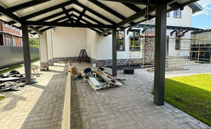 Дом 204м&sup2;, 2-этажный, участок 9 сот.  