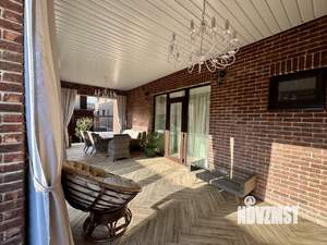 Дом 230м², 2-этажный, участок 8 сот.  