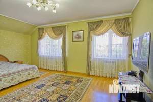 Дом 228м², 2-этажный, участок 6 сот.  